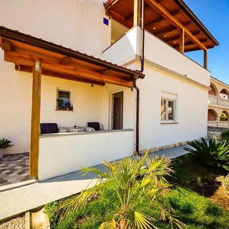 Apartment Matanovi Dvori-1 By Interhome Vir Εξωτερικό φωτογραφία